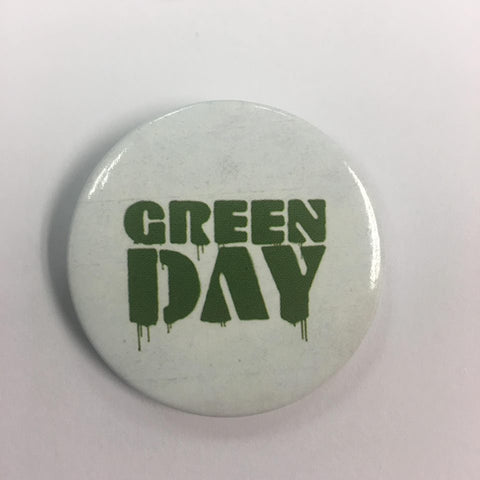 GREEN DAY BADGE: GREEN LOGO